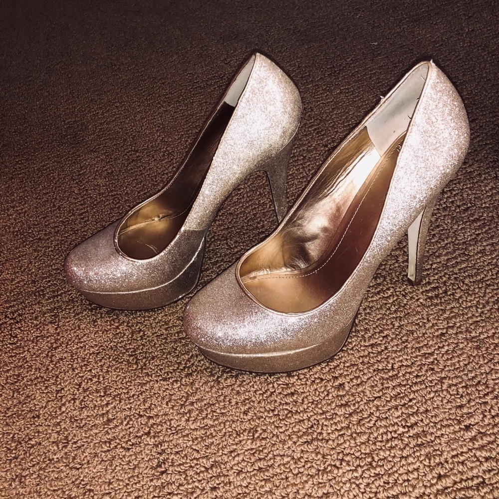 Woman’s Aldo Heels